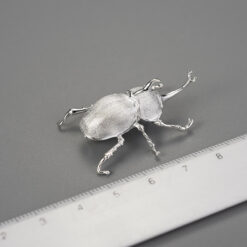 broche scarabé (taille)