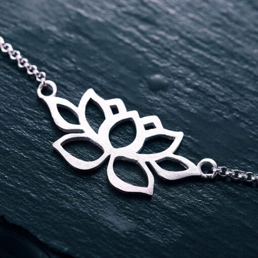 Bracelet fleur de lotus argent (zoom)